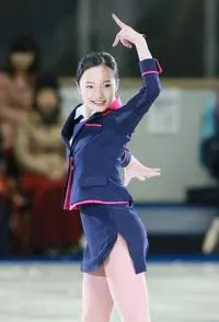 本田真凜封面